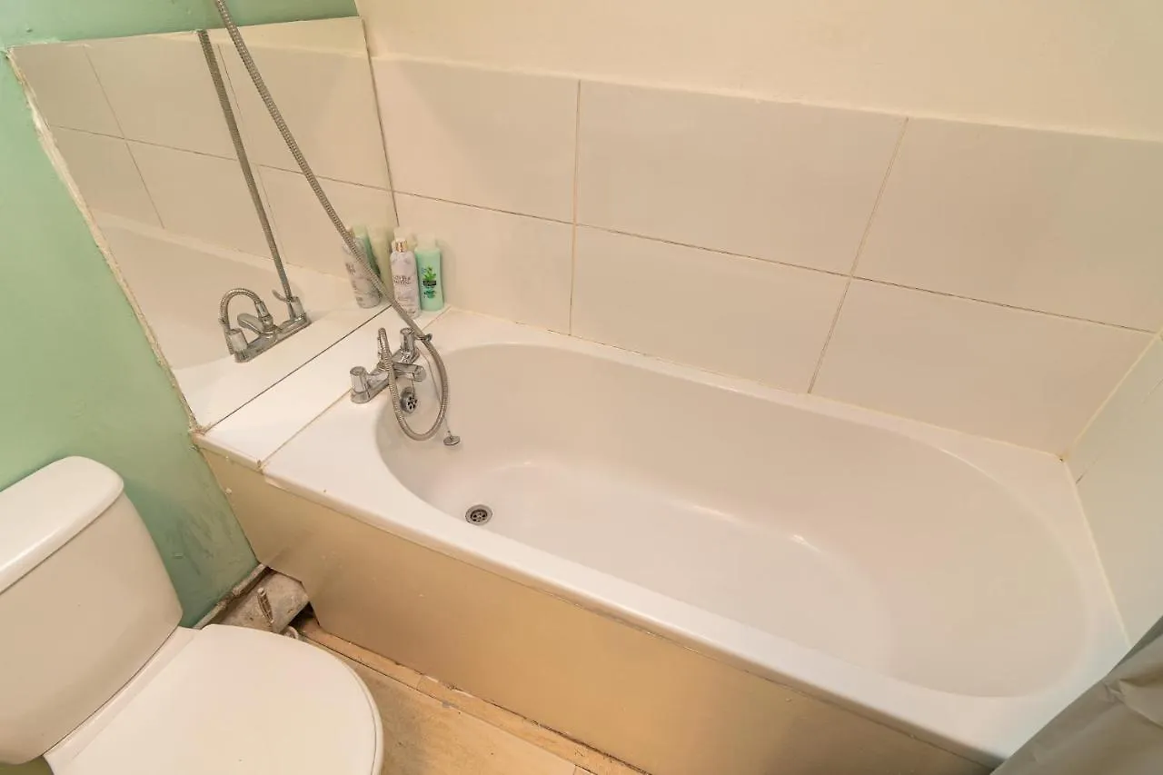 Amazing 2Bed Apartment In Bournemouth 0*,