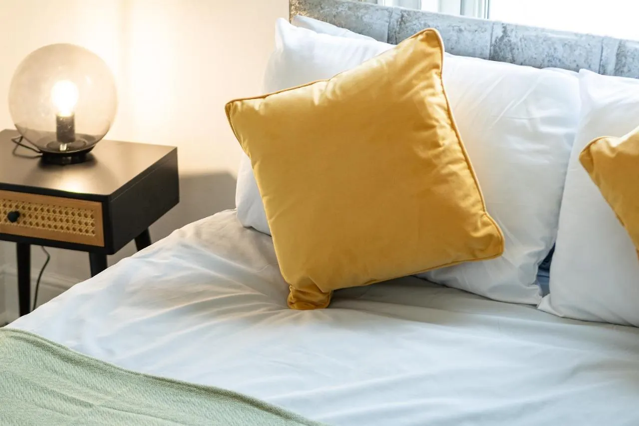 Amazing 2Bed Apartment In ボーンマス
