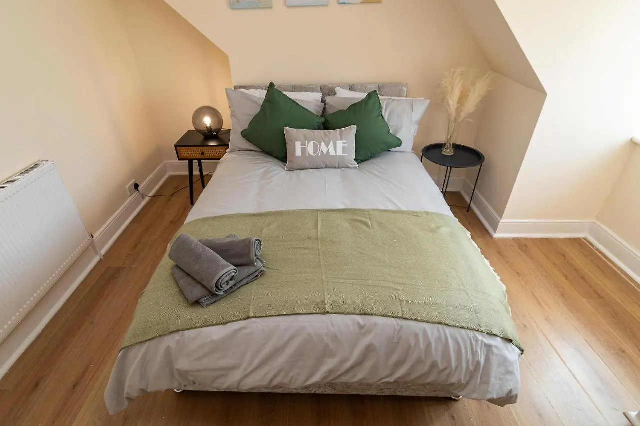 Amazing 2Bed Apartment In ボーンマス
