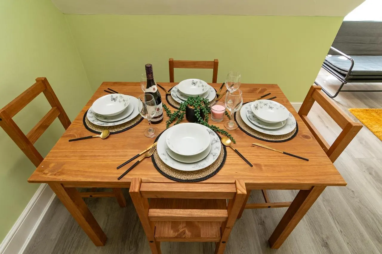 Amazing 2Bed Apartment In Bournemouth